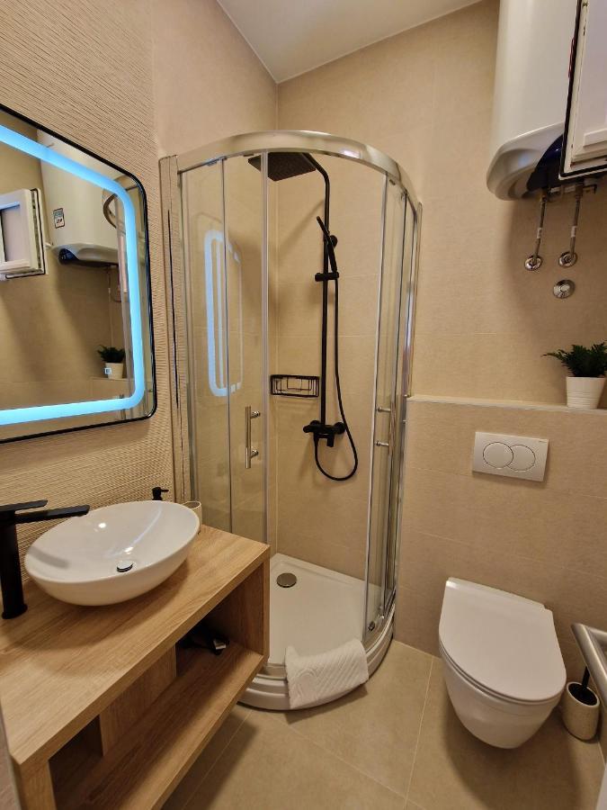 Apartment Ana - Gradac กราดัซ ภายนอก รูปภาพ