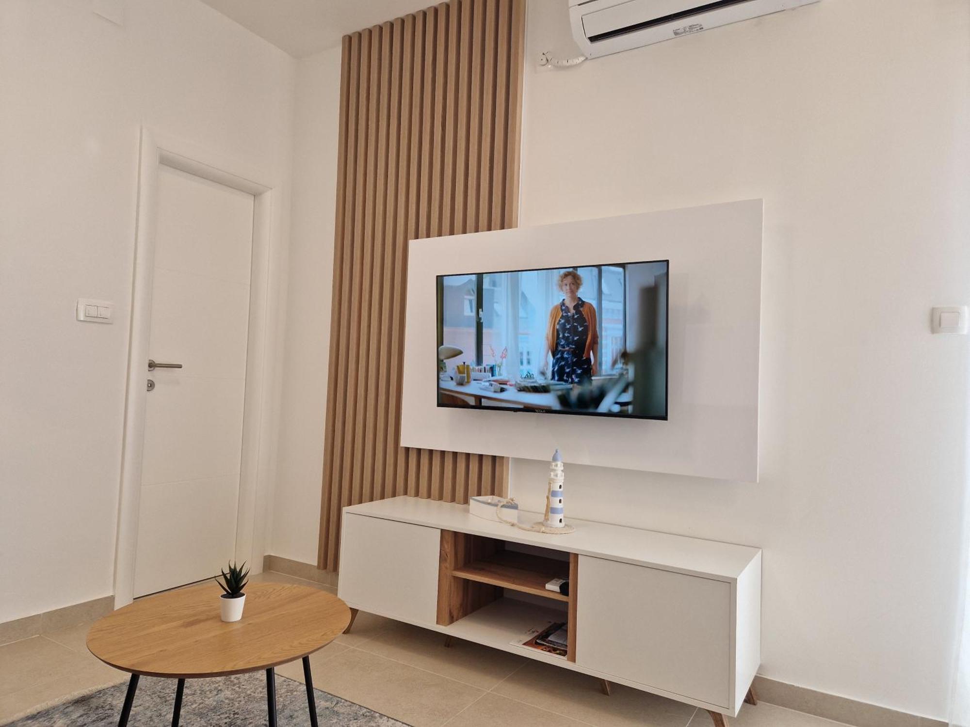 Apartment Ana - Gradac กราดัซ ภายนอก รูปภาพ